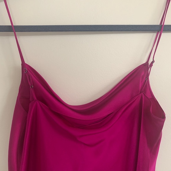 NWT Nili Lotan Gemma 100% Silk Cami in Fuschia - Picture 5 of 8